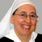 «Иоанн Павел II исцелил меня»: французская монахиня, с. Мари Симон-Пьер